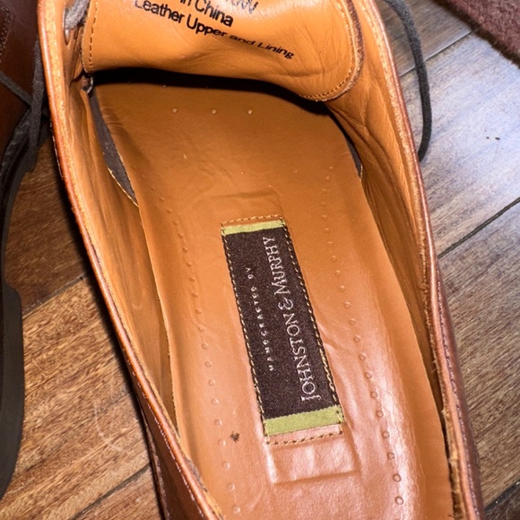 Johnston & Murphy - Picture 4 of 5